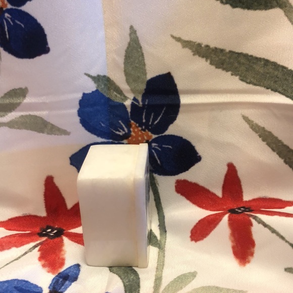 DONATED Natural Stone Jewelry Box with Beautiful Flower Inlays Purchased India - Picture 2 of 5